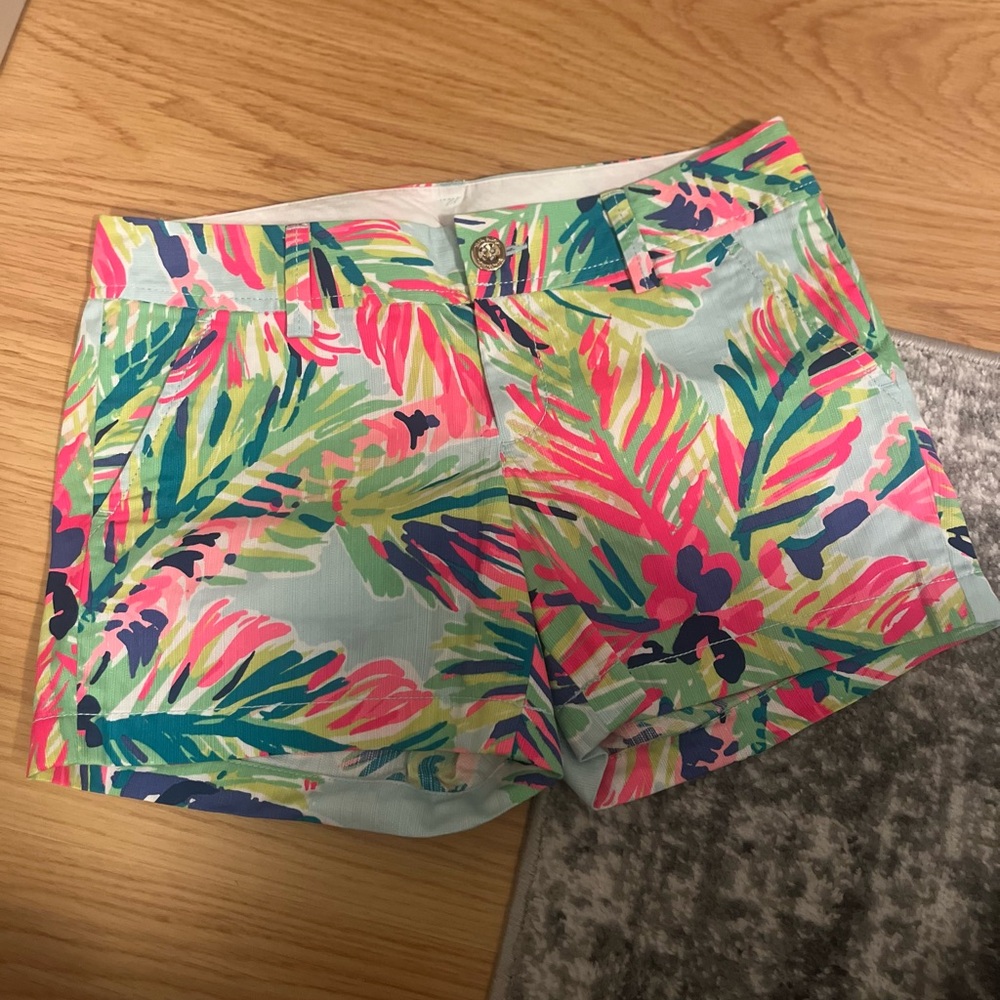 Lilly Pulitzer Women's Shorts NWOT